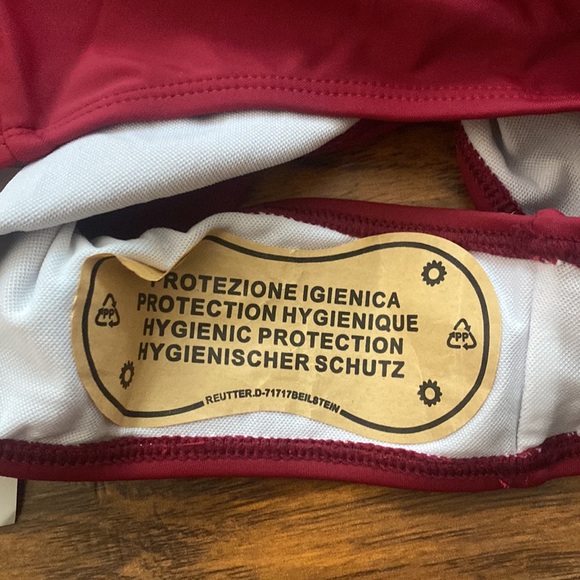 Adreamly Low Back Swimsuits - Picture 8 of 9